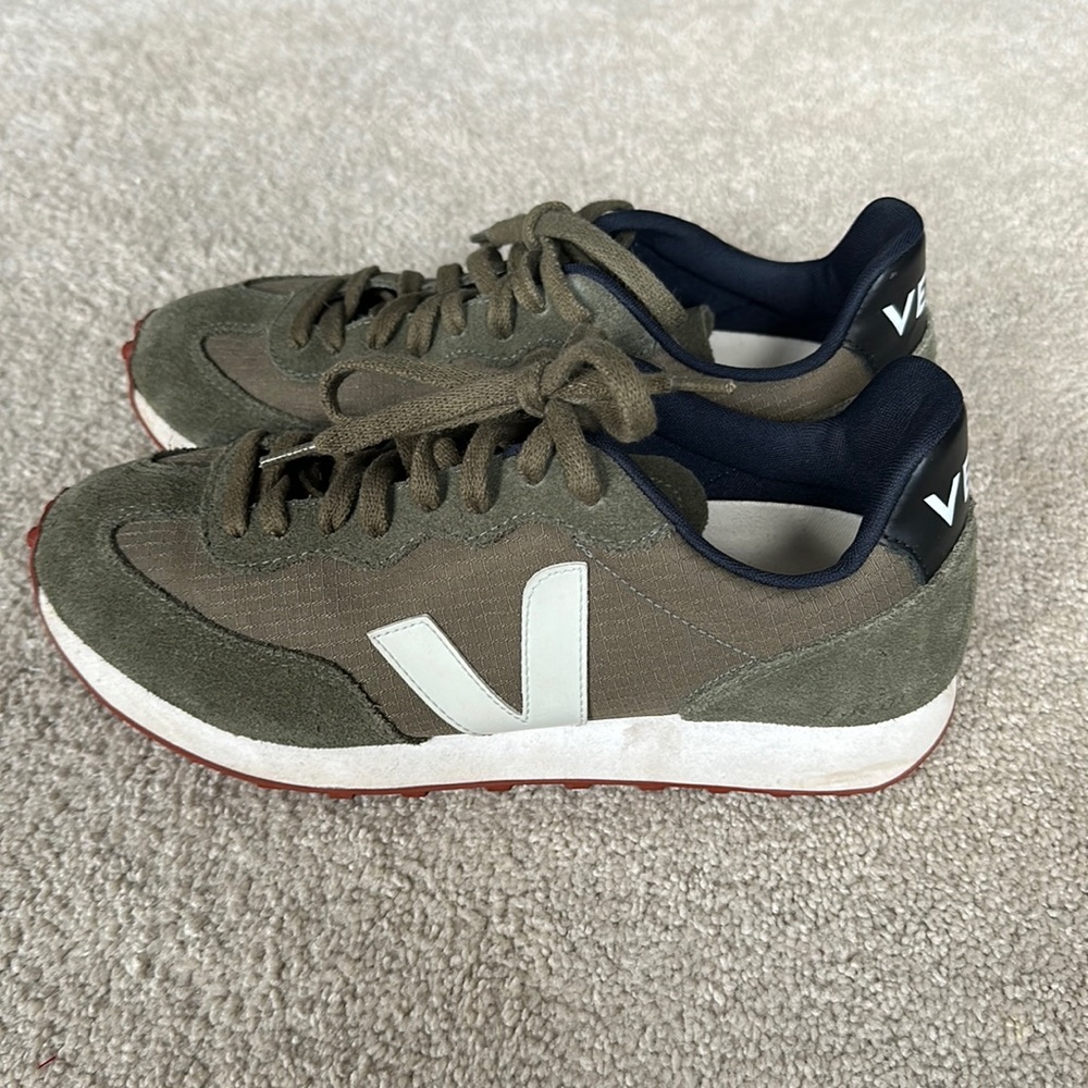 Veja Rio Branco Sneakers